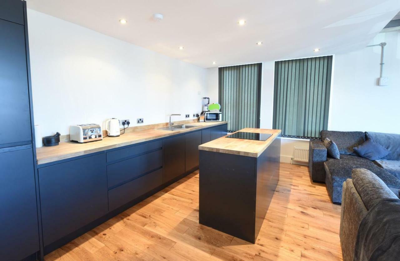 Stunning Penthouse Slps 20 Lägenhet Manchester Exteriör bild