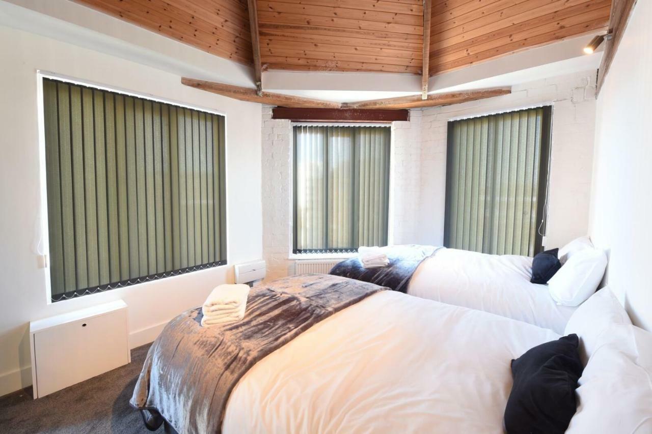 Stunning Penthouse Slps 20 Lägenhet Manchester Exteriör bild